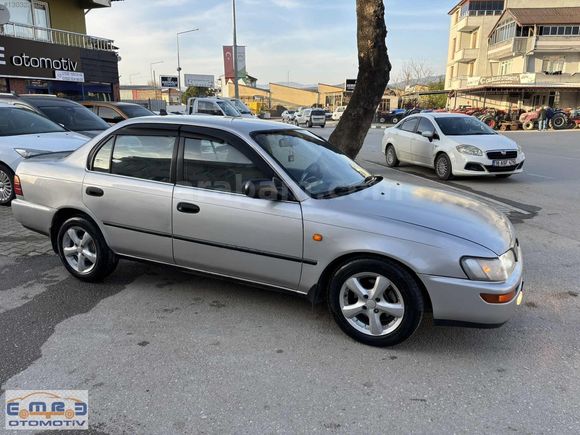 EMRE OTO'DAN 98 MODEL 1.6 GLİ Special OTOMATİK VİTES COROLLA