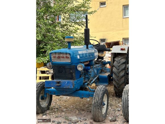 SİVAS TRAKTÖR FARKI İLE FORD 5000