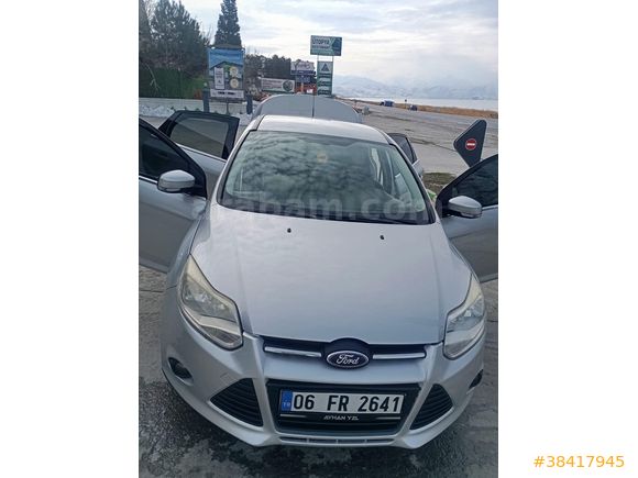 Sahibinden Ford Focus 1.6 TDCi Trend X 2014 Model  200.000 km Gri