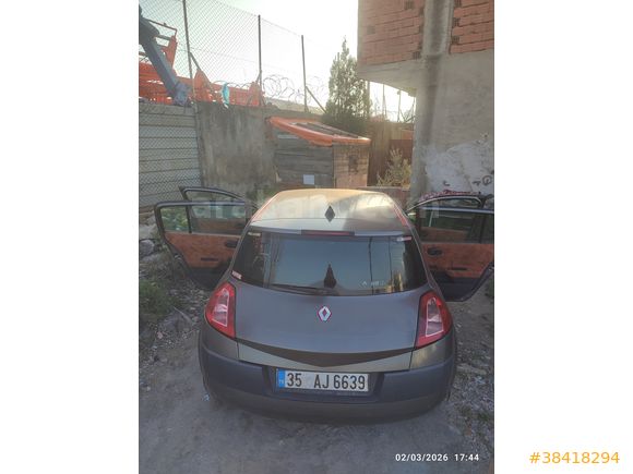 Sahibinden Renault Megane 1.4 Authentique 2004 Model 