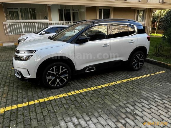 37.500 km Citroen C5 Aircross  Shine Bold 2021 Model 