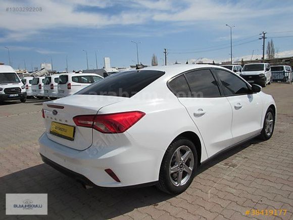 BÜYÜKSOYLU'DAN 2019 MODEL FORD FOCUS 1.5 TDCI TREND X