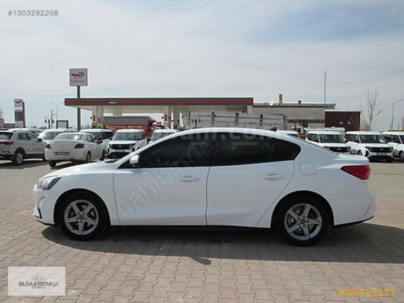 BÜYÜKSOYLU'DAN 2019 MODEL FORD FOCUS 1.5 TDCI TREND X
