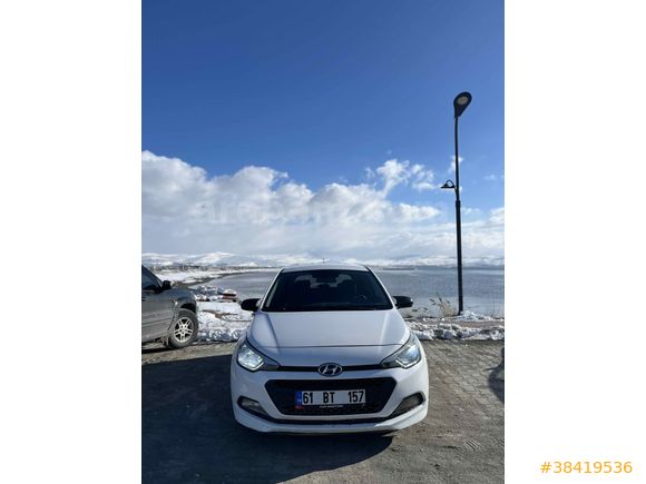 Sahibinden Hyundai i20 1.4 CRDi Jump 2017 Model 