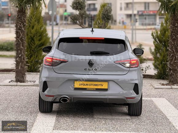 UYGUN OTOMOTİVDEN SIFIR AYARINDA CLİO TECNO ESPRİT ALPİNE