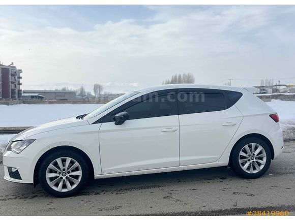 Sahibinden Seat Leon 2017 Model Emsalsiz Temizlikte 