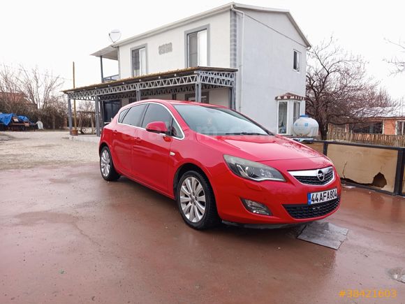 Sahibinden Opel Astra 1.6 Cosmo 2011 Model Malatya 150.000 km Kırmızı