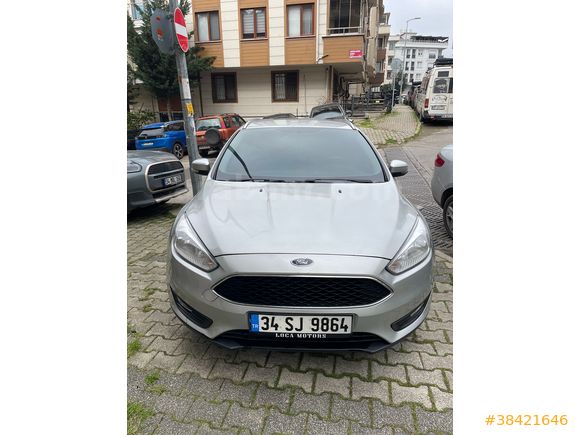 Ford Focus 1.5 TDCi Trend X 2017 Model İstanbul- Ağır bak.yapılmış Masrafsız
