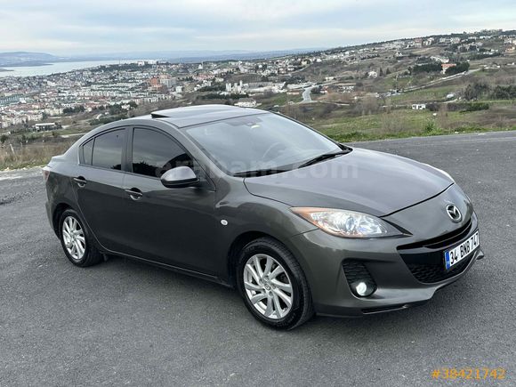 Sahibinden Mazda 3 1.6 Impressive 2012 Model  full  packet hiçbir masrafa  ihtiyaçınız  yok