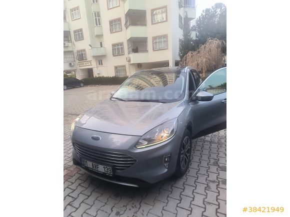 Sahibinden Ford Kuga 1.5 EcoBlue Titanium 2022 Model  58.000 km Gri