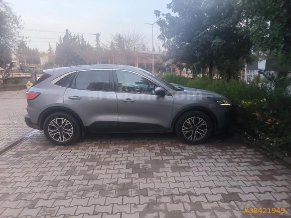Sahibinden Ford Kuga 1.5 EcoBlue Titanium 2022 Model  58.000 km Gri