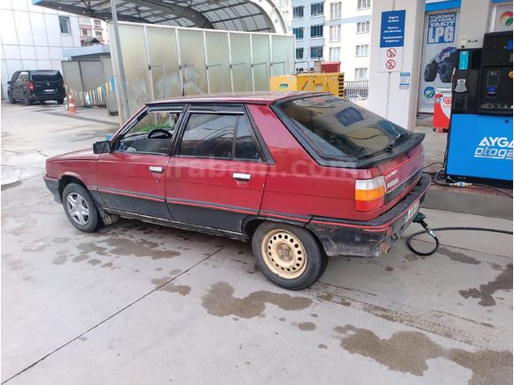 Sahibinden Renault R 11 Rainbow 1993 Model  312.000 km Bordo