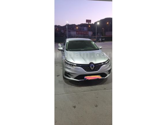 Sahibinden Renault Megane 1.3 TCe Icon 2025 Model