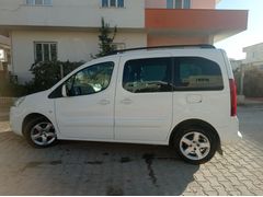 Sahibinden Peugeot Partner 1.6 HDI Allure 2014 Model