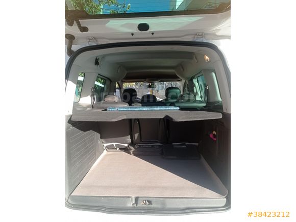 Sahibinden Peugeot Partner 1.6 HDI Allure 2014 Model
