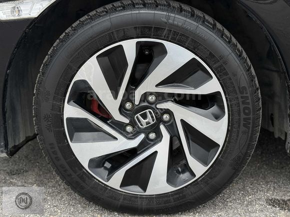 2017 CIVIC 1.6i-VTEC ECO Elegance 125HP +SANRUFF+GERİ GÖRŞ+%20