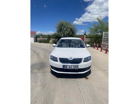 Sahibinden Skoda Octavia 1.2 TSI Ambition 2015 Model 
