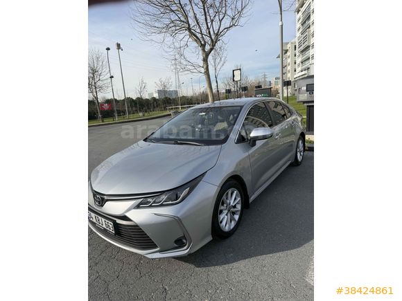 Sahibinden Toyota Corolla 1.5 Dream 2022 Model 