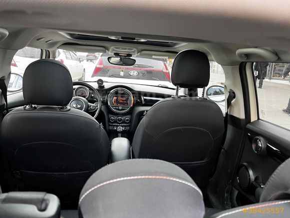 Öğretmenden temiz, bakımlı Mini Cooper 1.5 D Chili 