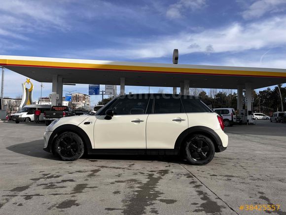 Öğretmenden temiz, bakımlı Mini Cooper 1.5 D Chili 