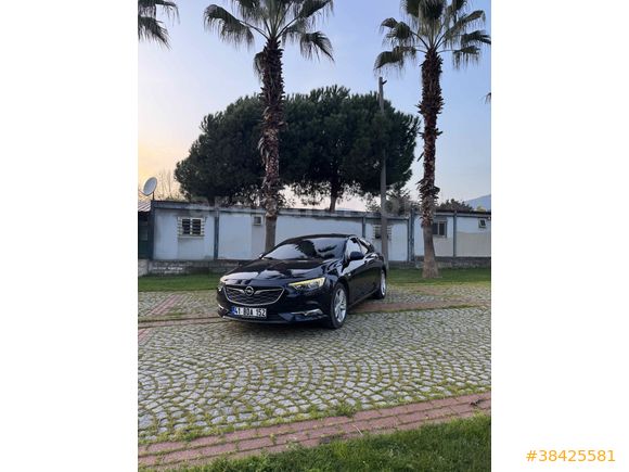 Opel Insignia 1.6 CDTI Design 2019 Model 
