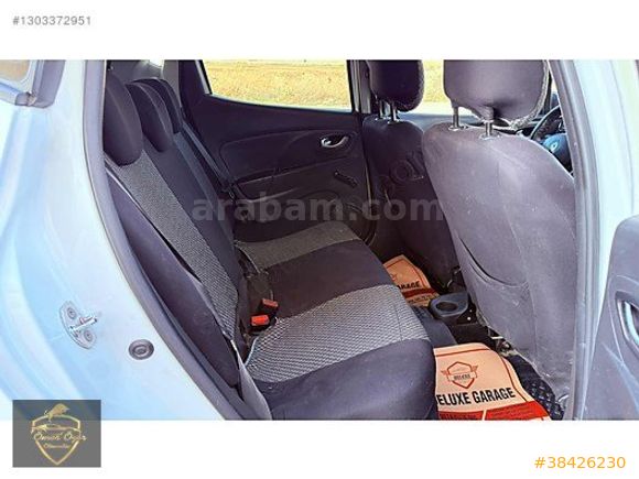ÖMER ÖZER'DEN 2015 MODEL 1.5 DCI MANUEL RENAULT CLİO