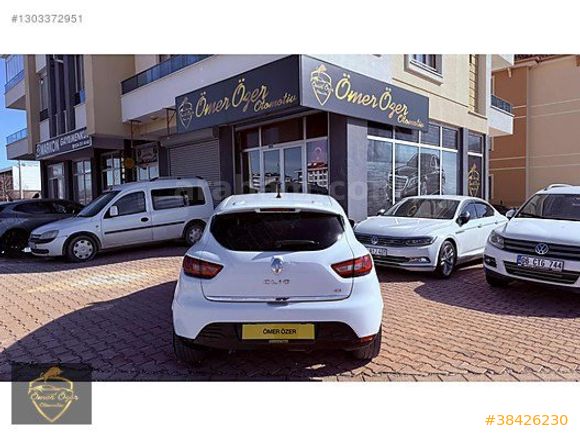 ÖMER ÖZER'DEN 2015 MODEL 1.5 DCI MANUEL RENAULT CLİO