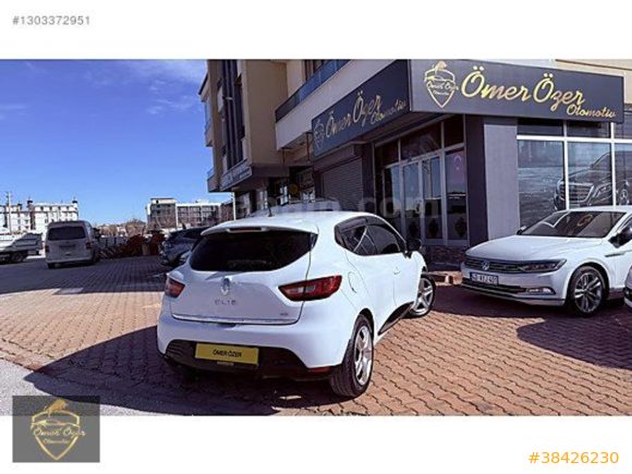 ÖMER ÖZER'DEN 2015 MODEL 1.5 DCI MANUEL RENAULT CLİO