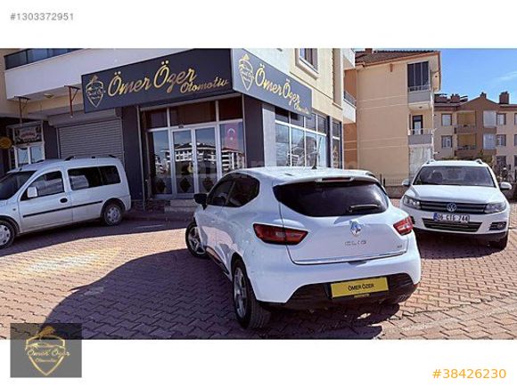 ÖMER ÖZER'DEN 2015 MODEL 1.5 DCI MANUEL RENAULT CLİO