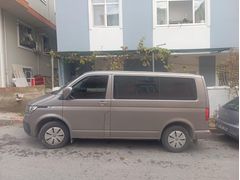 Sahibinden Volkswagen Transporter. otomatik. 2.0 TDI Camlı Van 4+1 kısa şasi 2022 Model