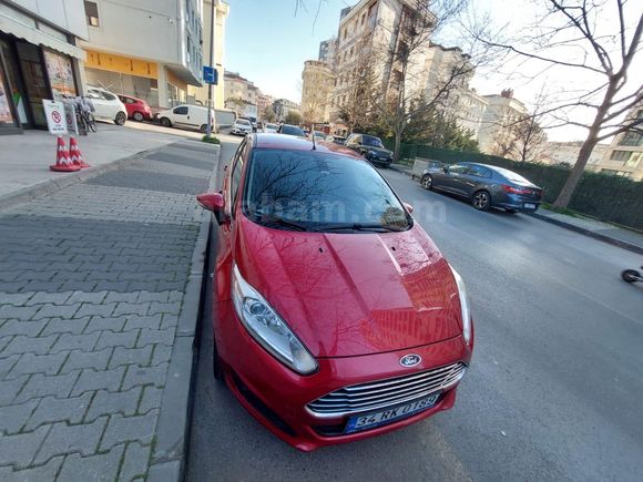 Sahibinden Ford Fiesta 1.0 GTDi ST Line 2016 Model  146.000 km Kırmızı