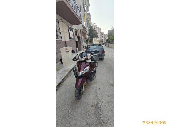 memurdan Honda Activa 125
