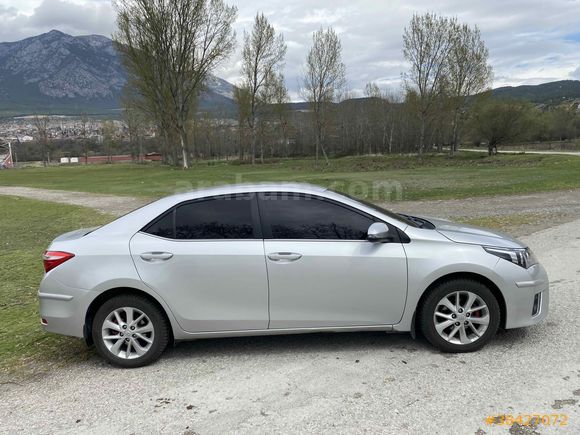 Sahibinden Toyota Corolla 1.4 D-4D Advance 2013 Model Çorum