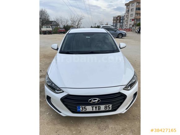 Sahibinden Hyundai Elantra 1.6 D-CVVT Style 2017 Model  126.000 km Beyaz