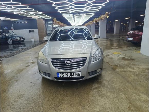 Sahibinden Opel Insignia 2.0 CDTI Edition 2012 Model  260.000 km Şampanya