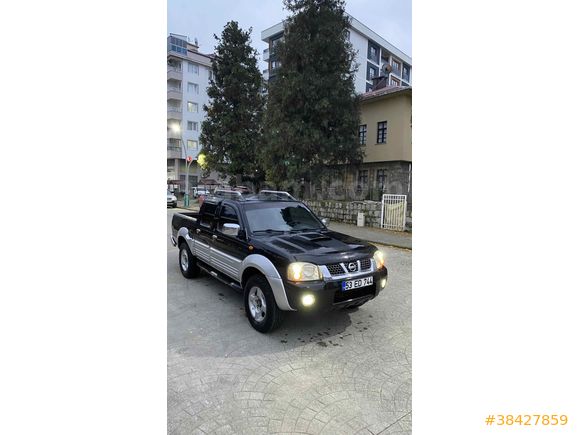 Sahibinden Nissan Skystar 4x2 2004 Model  345.000 km Siyah