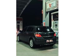 Sahibinden Opel Astra 1.3 CDTI Enjoy Plus 2012 Model  265.000 km güncel kullandığım araçtır tüm bakımları yapılmıştır yol bilgisayarı,hız sabitlemefln