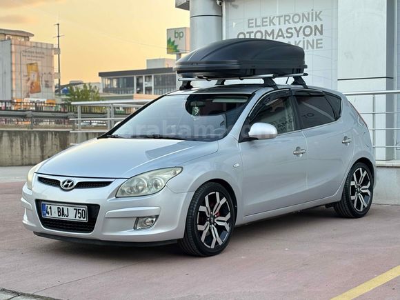 Sahibinden Hyundai i30 1.4 CVVT Team 2010 Model 