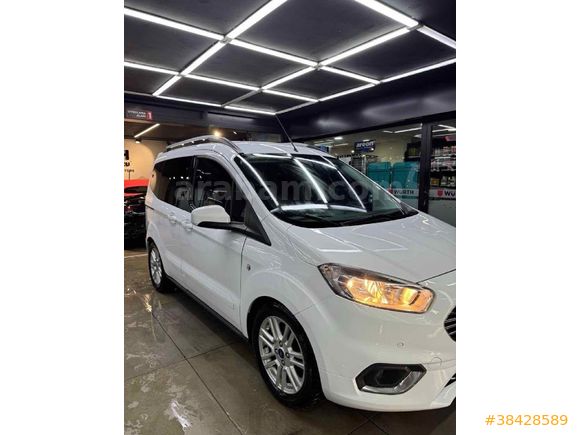 Sahibinden Ford Tourneo Courier 1.5 TDCi Titanium Plus 2019 Model 