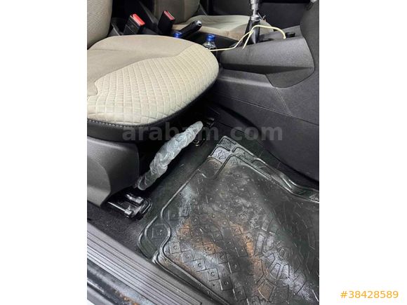 Sahibinden Ford Tourneo Courier 1.5 TDCi Titanium Plus 2019 Model 