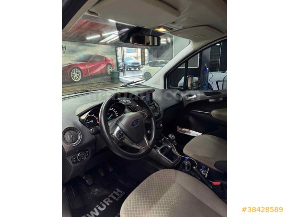 Sahibinden Ford Tourneo Courier 1.5 TDCi Titanium Plus 2019 Model 