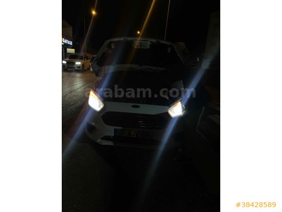 Sahibinden Ford Tourneo Courier 1.5 TDCi Titanium Plus 2019 Model 