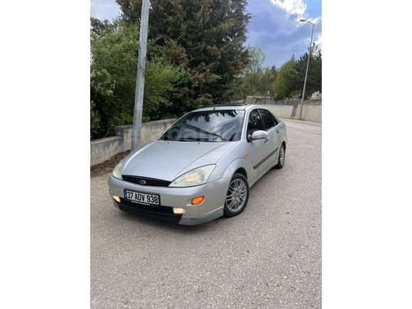 Sahibinden Ford Focus 1.6 Comfort 2001 Model 
