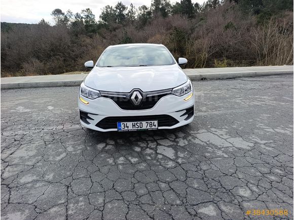 Sahibinden Renault Megane 1.3 TCe Joy 2023 Model İstanbul