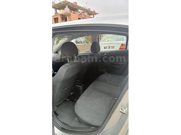SAHİBİNDEN TEMİZ CORSA