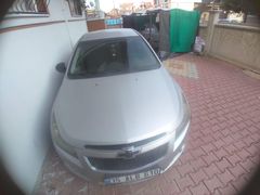 Sahibinden temiz ve bakımlı 2010 cruze