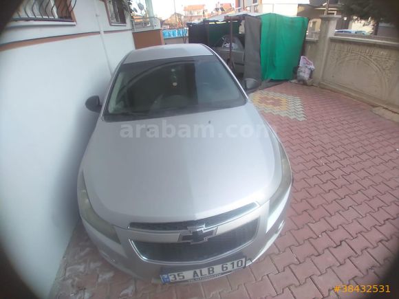 Sahibinden temiz ve bakımlı 2010 cruze