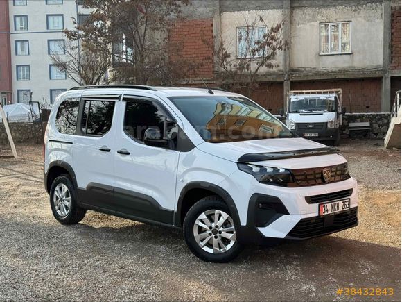 Sahibinden Peugeot Rifter 1.5 BlueHDI Allure 2025 Model 