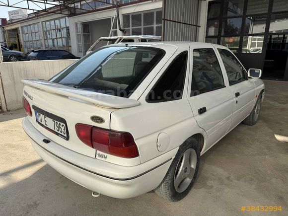 Galeriden Ford Escort 1.6 CLX 1994 Model Mersin