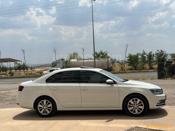 Sahibinden Volkswagen Jetta 1.2 TSi BlueMotion Comfortline 2017 Model 